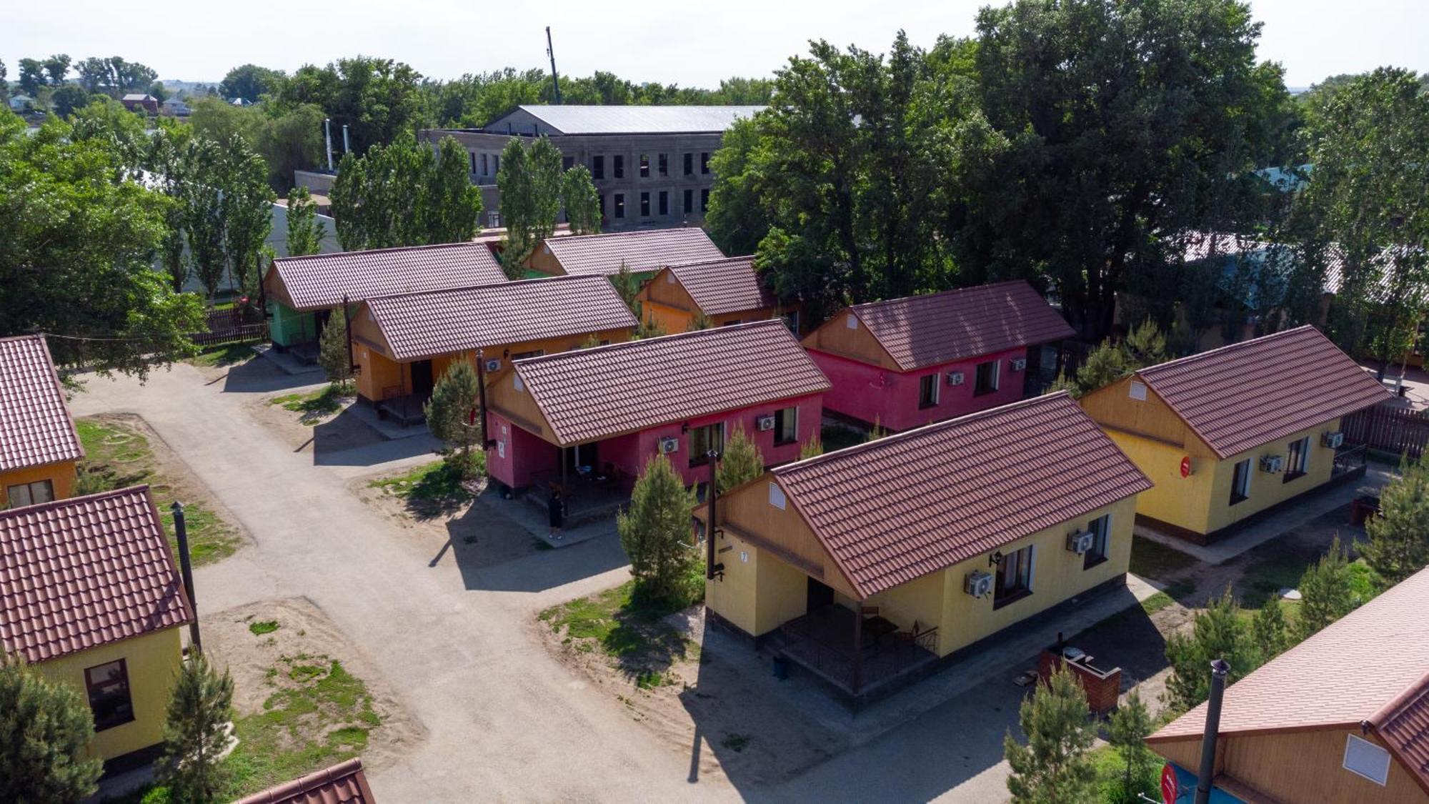 Green Land Актобе Екстер'єр фото