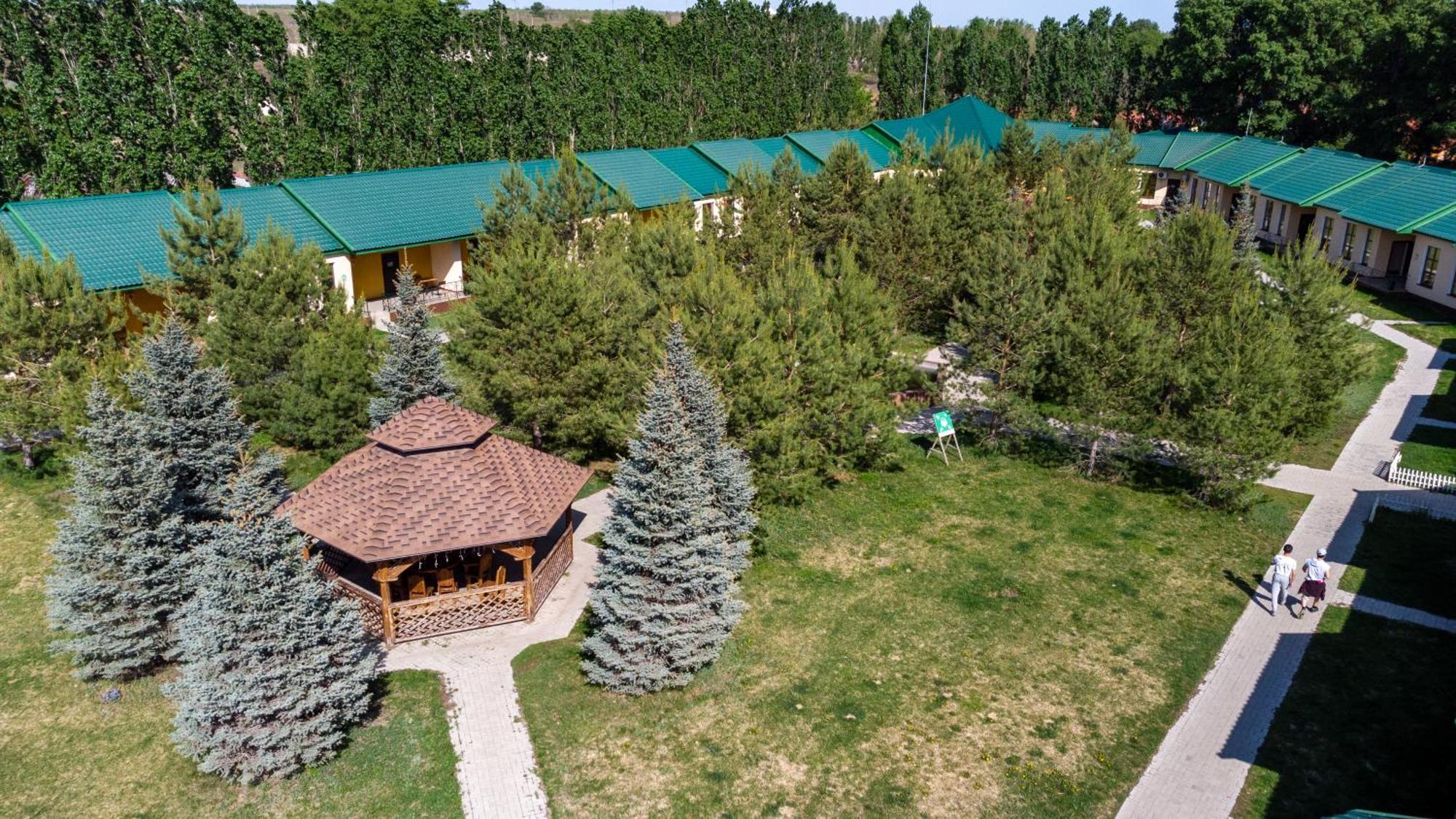 Green Land Актобе Екстер'єр фото